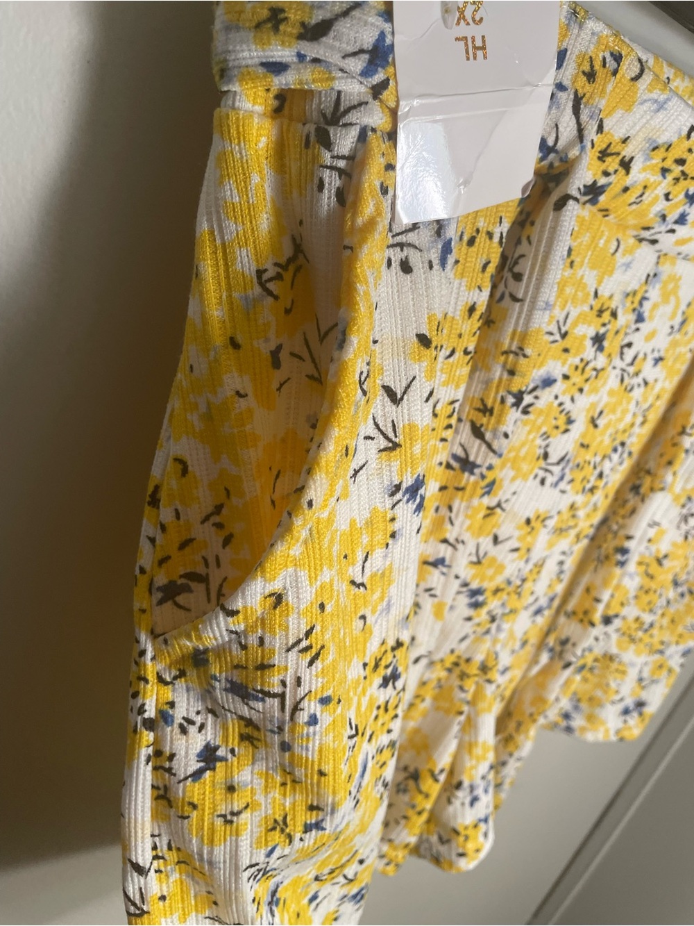 New Yellow flower shorts - Picture 3 of 4